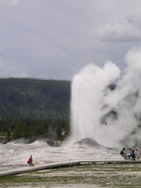 images/G- Sawmill Geyser (2).jpg